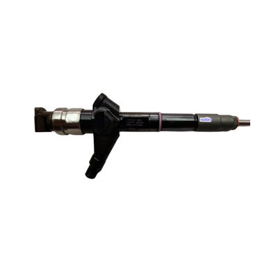 Auto Common Rail Diesel Fuel Injectors For Niasan Navara D22 YD25 2.5Ltr NP300 OEM 16600-VM00D 095000-6240 095000-6243