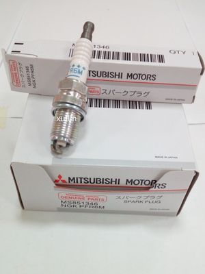 Auto Engine Spark Plugs For Land  MITSUBISHI  MOTORS  OEM  MR984946