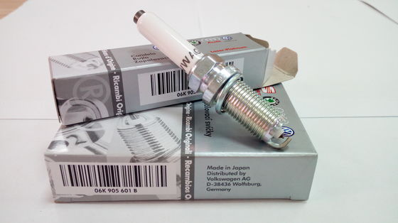 Auto Engine Spark Plugs For VW OEM   06K905601B-2
