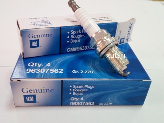 Auto Engine Spark Plugs For Land  GENUINE   OEM 96130562