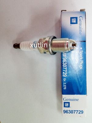 Auto Engine Spark Plugs For Land  GENUINE   OEM 961307729