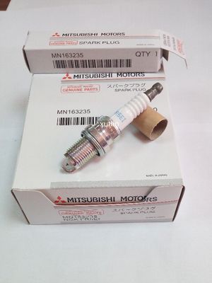 Auto Engine Spark Plugs For Land  MITSUBISHI MOTORS  OEM  MN163235