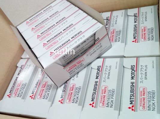 Auto Engine Spark Plugs For Land  MITSUBISHI MOTORS  OEM  MN163235