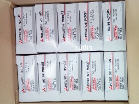 Auto Engine Spark Plugs For Land  MITSUBISHI  MOTORS  OEM  MN163236