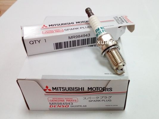 Auto Engine Spark Plugs For Land  MITSUBISHI  MOTORS  OEM  MR984943