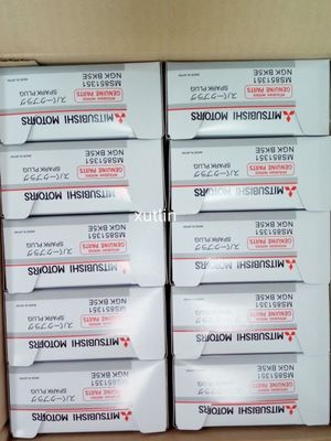 Auto Engine Spark Plugs For Land MITSUBISHI MOTORS OEM MS851351