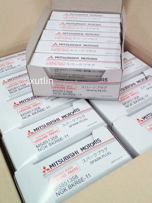 Auto Engine Spark Plugs For Land   MITSUBISHI  MOTORS  OEM  MS851358