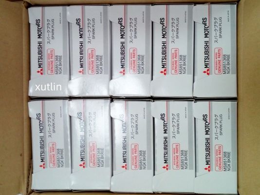 Auto Engine Spark Plugs For Land   MITSUBISHI  MOTORS  OEM  MS851368