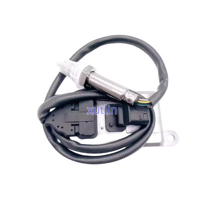 Auto Engine Spare Engine Nitrogen Nox Oxygen Sensor For Benz Buses Actros Axor OEM  A0081539928 5WK96652B