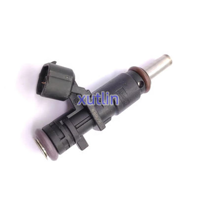 Diesel Fuel  Injectonozzle 166009685R H8201234808 for Renault Twingo 1.0 L SCE H4D 400 52kW