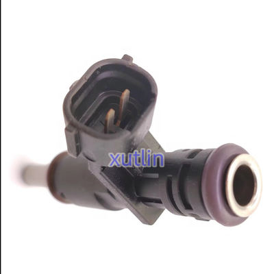 Diesel Fuel  Injectonozzle 166009685R H8201234808 for Renault Twingo 1.0 L SCE H4D 400 52kW