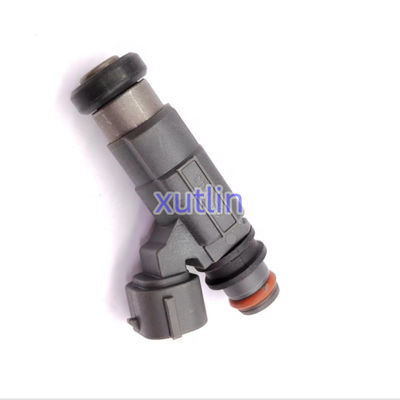 Diesel Fuel  Nozzle 15710-66D00 MD319790 CDH166 For Mitsubishi Mirage 1.5L-L4 1997-2002