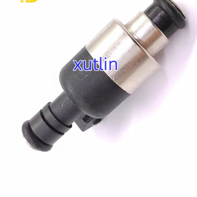 Diesel Auto Engine  Fuel Engine Injectors Nozzle 17122106 FJ10049 17113512 21007026 21007218 832-11158 FJ312 For Chevrol