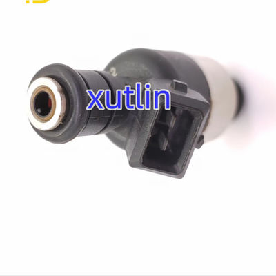 Diesel Auto Engine  Fuel Engine Injectors Nozzle 17122106 FJ10049 17113512 21007026 21007218 832-11158 FJ312 For Chevrol