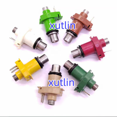 Diesel Auto Engine Fuel Injector Nozzle 195500-3521 YL8E-C7B YL8E-9F593-C7B For 2001-2004 Mazda Tribute