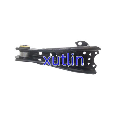 Auto Chassis Parts Front Lower Suspension Rrm 48068-26132 48069-26132  4806926132 4806826132 For TOYOTA HIACE 2L 3L 5L 1