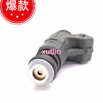 Auto Parts Fuel Injector  Nozzle 0280156142 06A906031BM For 2001-2002 Audi TT Quattro 1.8L Tur-bo