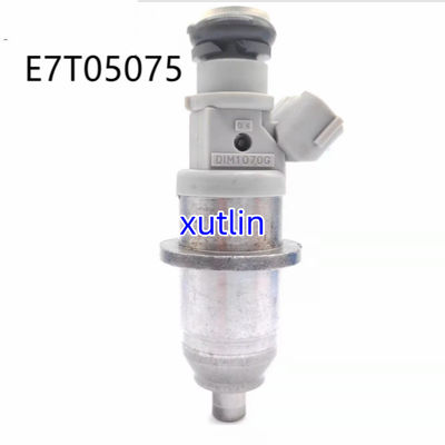 Auto Parts Fuel Injector    Nozzle E7T05075 1465A015 For Mitsubishi Cedia 4G15/63/64/93 6G72