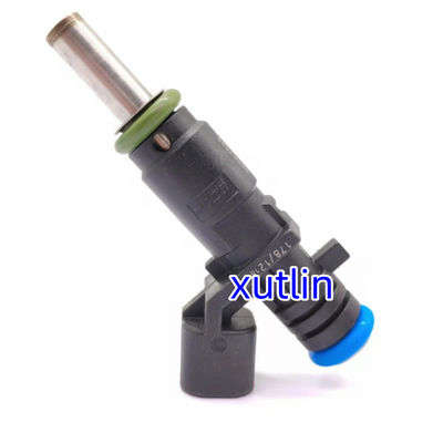 Auto Parts Fuel Injector Nozzle 0280156081 12567905 For Mercruiser V8 350 MAG 5.0 4.3 6.2 885176