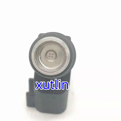 Auto Parts Fuel Injector nozzle 15710H88601 15710-H88601 For Hyosung GT250 GT250R GV250