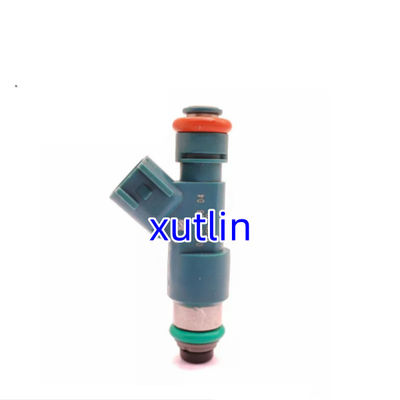 Auto Parts Fuel Injector Nozzle  6G9N-AB 30777501 LR001982 For Volvo 2007-2016 S80 V70 XC