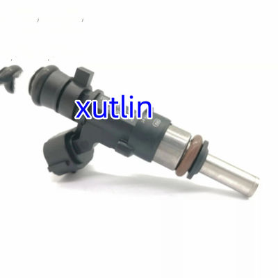 Auto Parts Fuel Injector nozzle  0280158683 166002099R For Renault Duster 1.5L 1.6L 11-16