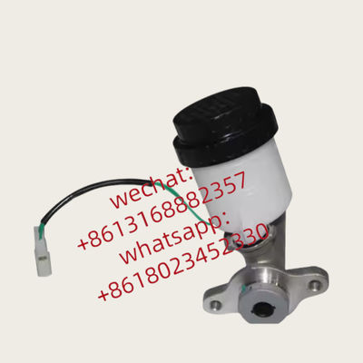 Auto Chassis Parts 46010-49L01 4601049L01 For Brake Master Cylinder Xutlin For NIissan Navara D21
