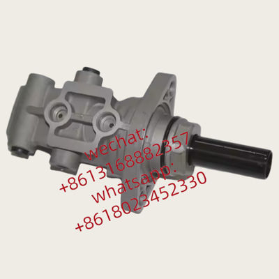 Auto Chassis Parts 47208-26010 4720826010 For Brake Master Cylinder Xutlin for Toyota Hiace KDH200 2006-2014